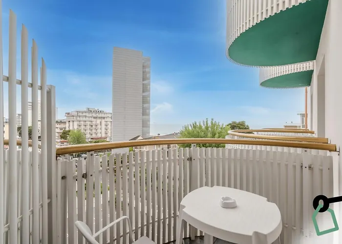 Hotiday Collection - Lido מלון לידו די ג'סולו